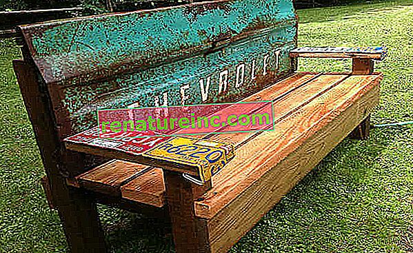 Chevrolet Garden Bench 1.0